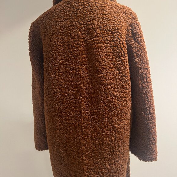 ZARA Teddy Coat – Size M - Picture 3 of 4
